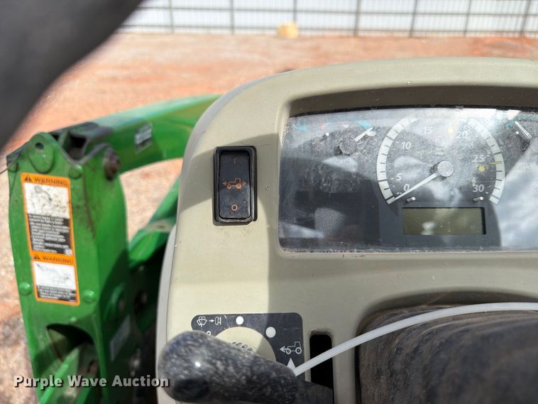 image for item YA5102 2016 John Deere 4066R MFWD tractor