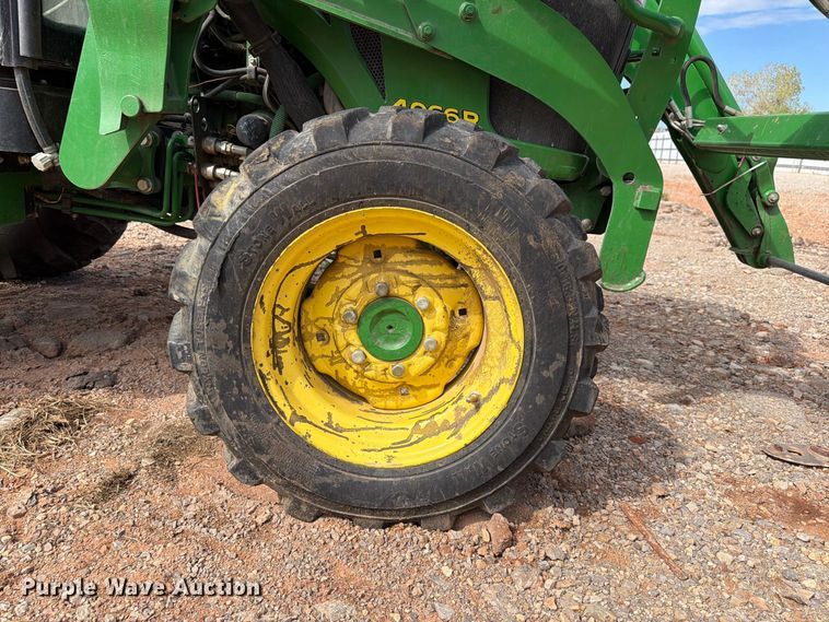 image for item YA5102 2016 John Deere 4066R MFWD tractor