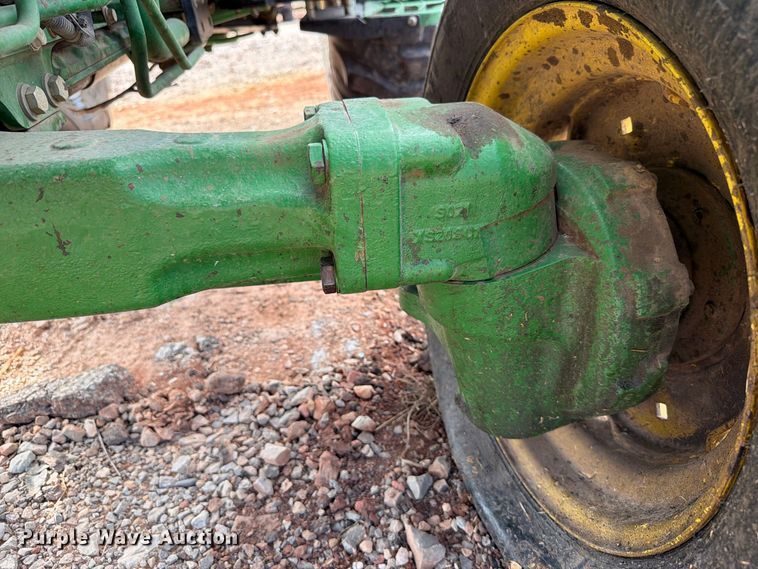 image for item YA5102 2016 John Deere 4066R MFWD tractor