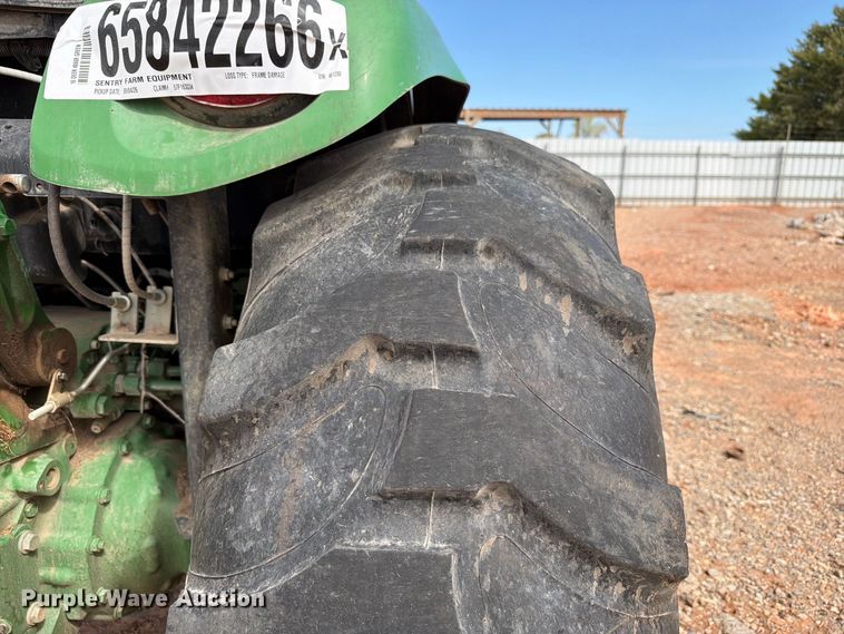 image for item YA5102 2016 John Deere 4066R MFWD tractor