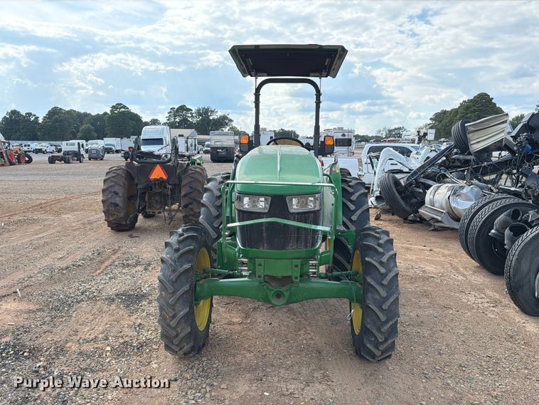 image for item YA5156 2022 John Deere 5075E MFWD tractor