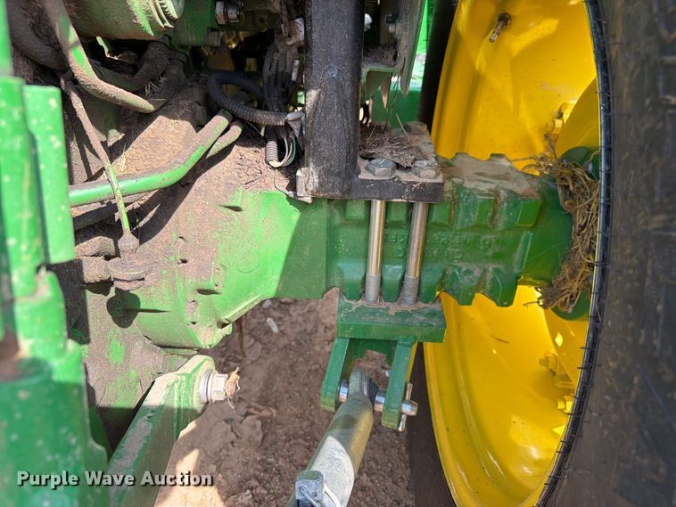 image for item YA5156 2022 John Deere 5075E MFWD tractor