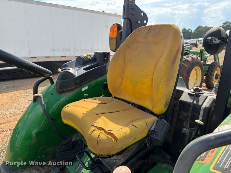 image for item YA5156 2022 John Deere 5075E MFWD tractor