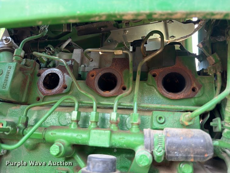 image for item YA5156 2022 John Deere 5075E MFWD tractor