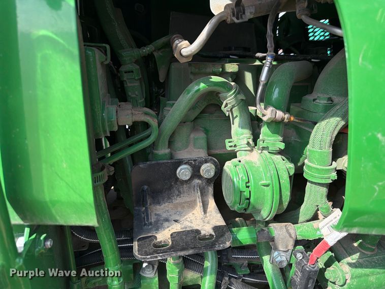 image for item YA5156 2022 John Deere 5075E MFWD tractor