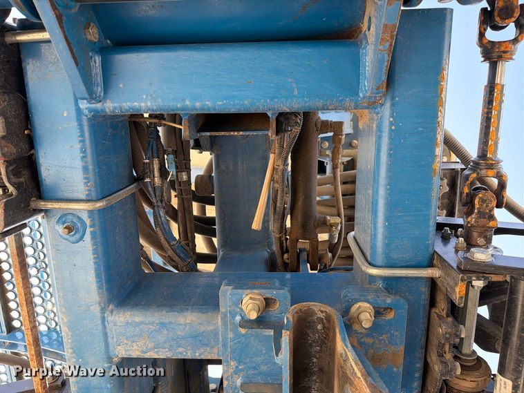 image for item YA5198 2011 Kinze 3660 split row no-till planter
