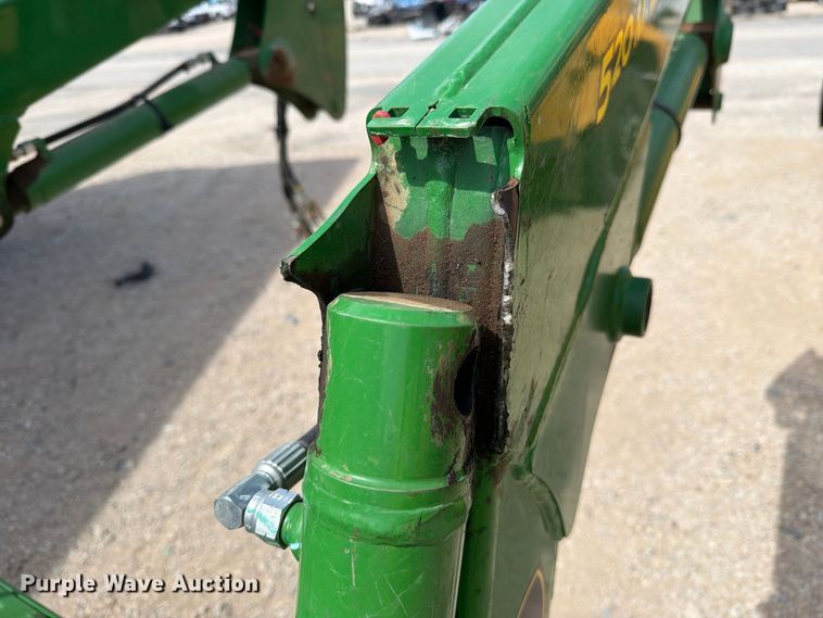 image for item YA5287 2022 John Deere 520M loader