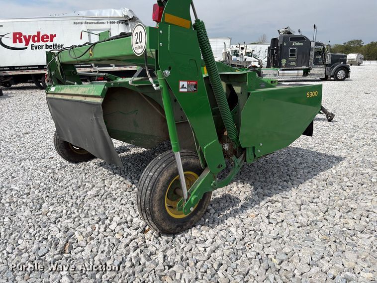 image for item YA5296 2021 John Deere S300 disc mower