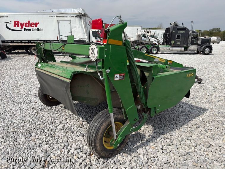 image for item YA5296 2021 John Deere S300 disc mower