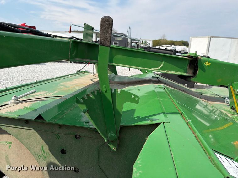 image for item YA5296 2021 John Deere S300 disc mower