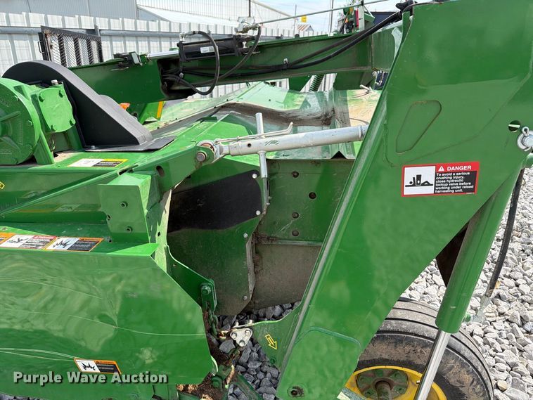 image for item YA5296 2021 John Deere S300 disc mower