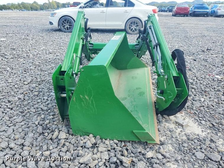 image for item YA5297 2024 John Deere 520M loader