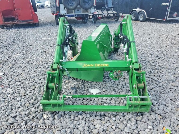 image for item YA5297 2024 John Deere 520M loader