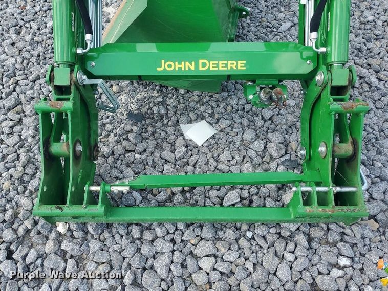 image for item YA5297 2024 John Deere 520M loader