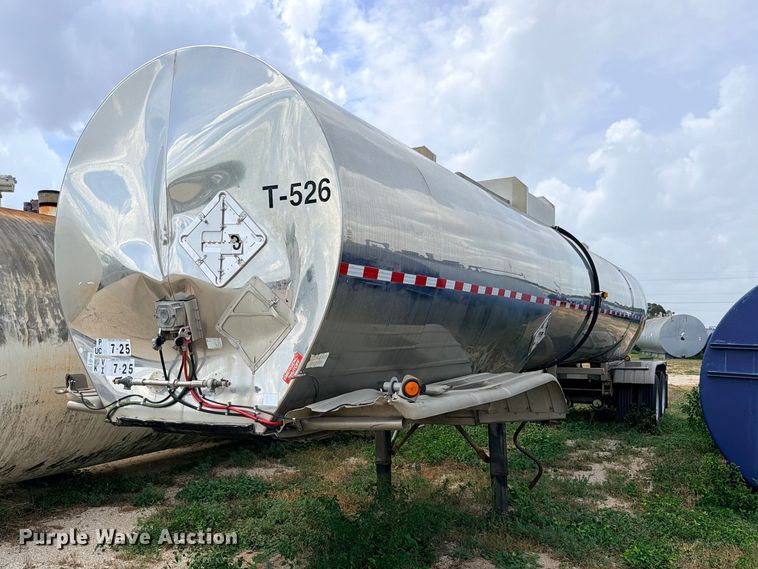 1998 Polar fuel trailer