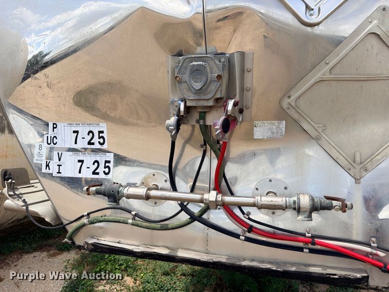 image for item DU1541 1998 Polar fuel trailer