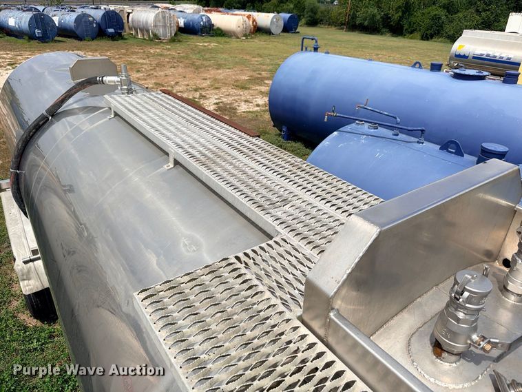 image for item DU1541 1998 Polar fuel trailer