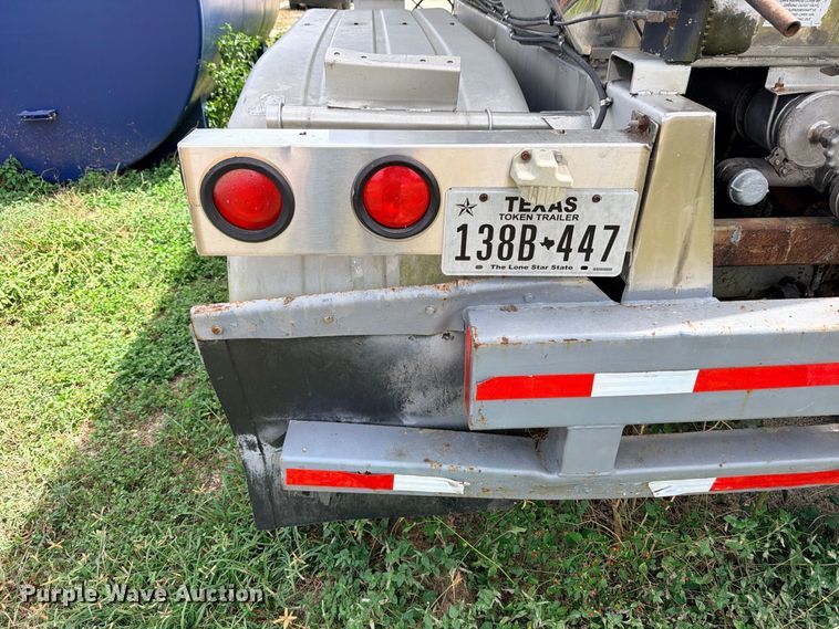 image for item DU1541 1998 Polar fuel trailer