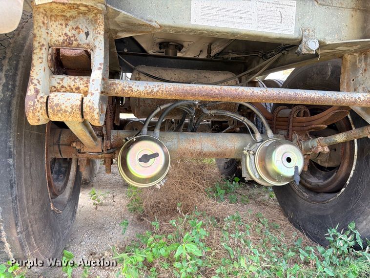 image for item DU1541 1998 Polar fuel trailer