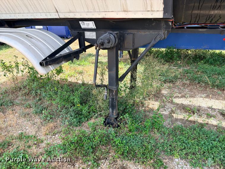 image for item DU1542 1979 Fruehauf TEH-F2-P 7000 fuel trailer