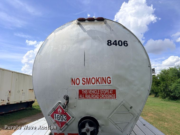 image for item DU1543 1988 Fruehauf TEH-F2-R fuel trailer