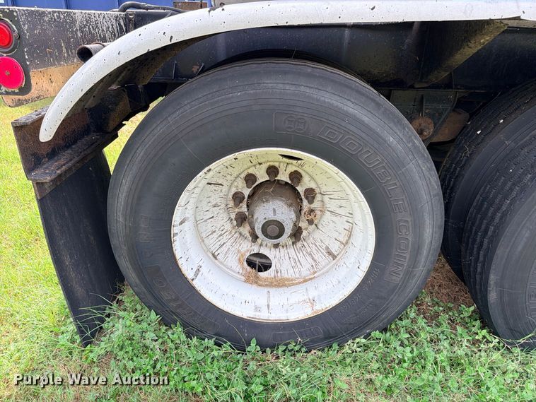 image for item DU1543 1988 Fruehauf TEH-F2-R fuel trailer