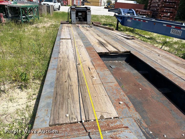 image for item DV7307 2006 Trail King lowboy equipment trailer