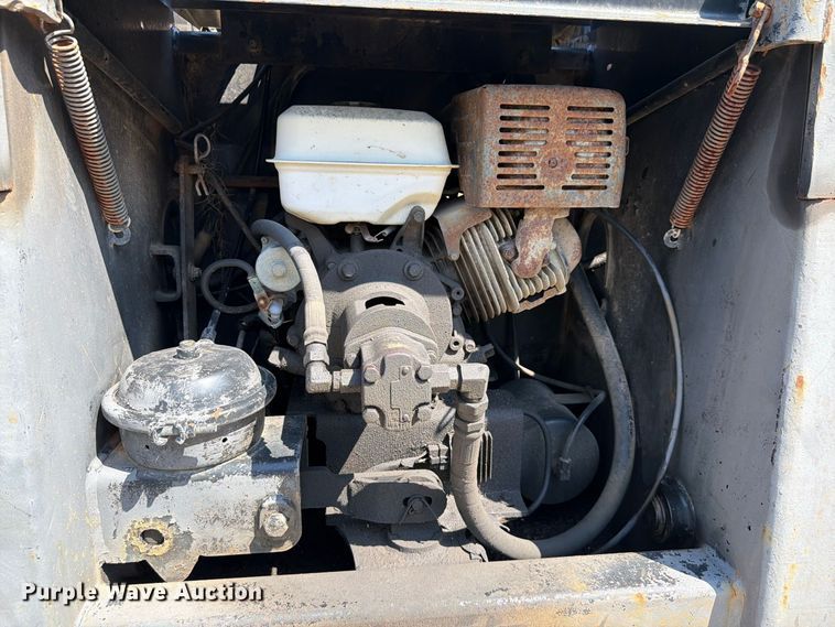image for item DV7307 2006 Trail King lowboy equipment trailer