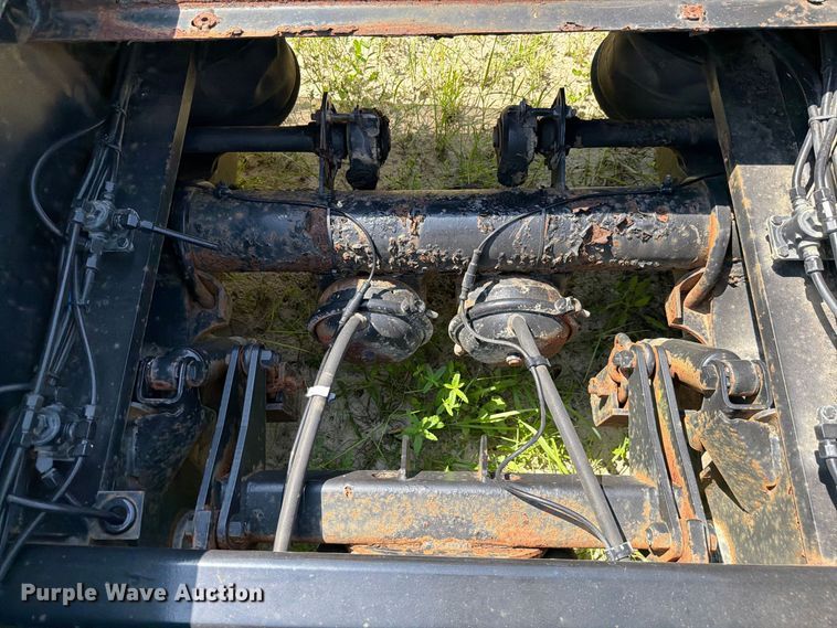 image for item DV7307 2006 Trail King lowboy equipment trailer