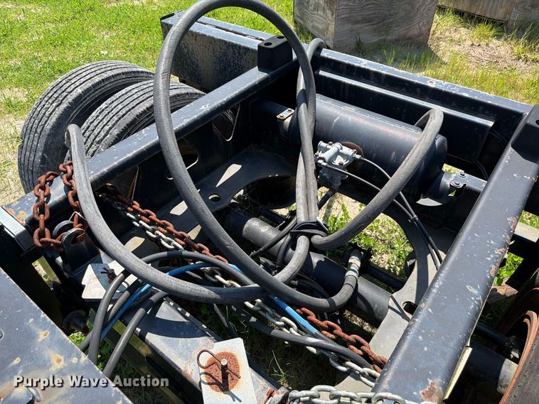 image for item DV7307 2006 Trail King lowboy equipment trailer