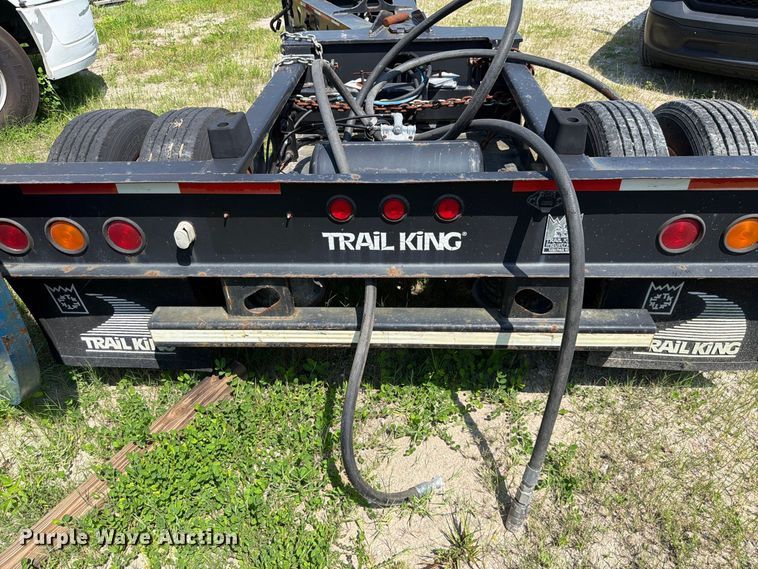 image for item DV7307 2006 Trail King lowboy equipment trailer