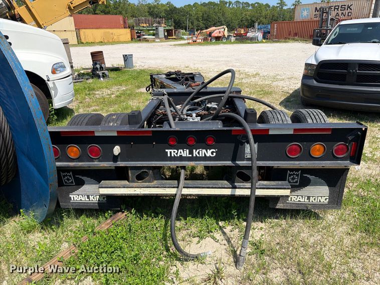 image for item DV7307 2006 Trail King lowboy equipment trailer