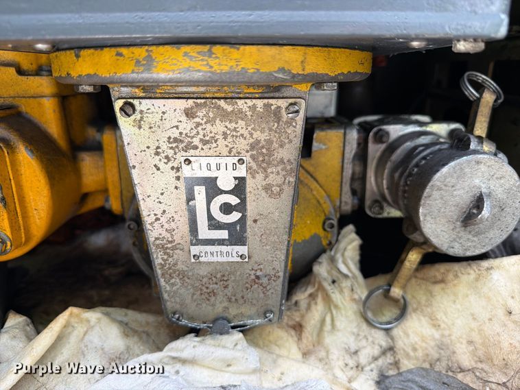 image for item DV7389 2010 Kenworth T370 box truck