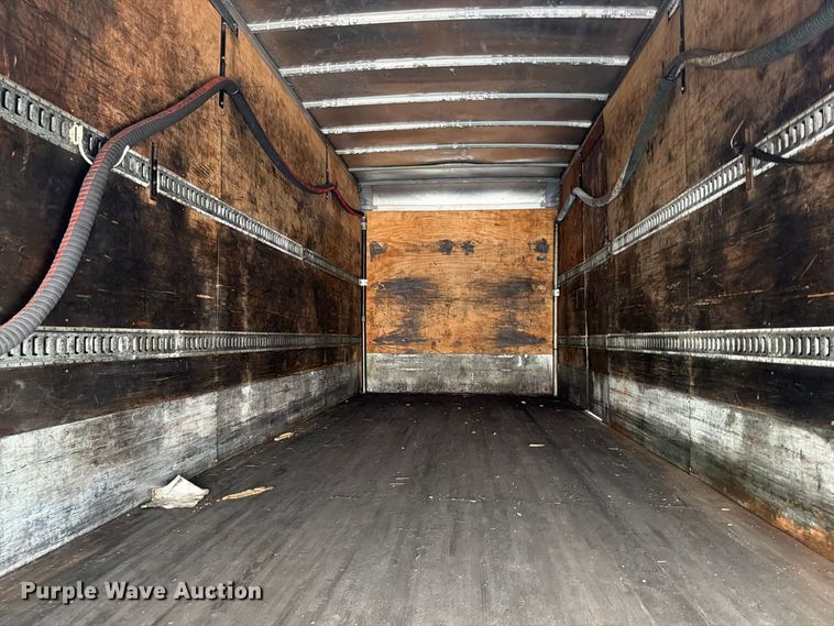 image for item DV7389 2010 Kenworth T370 box truck