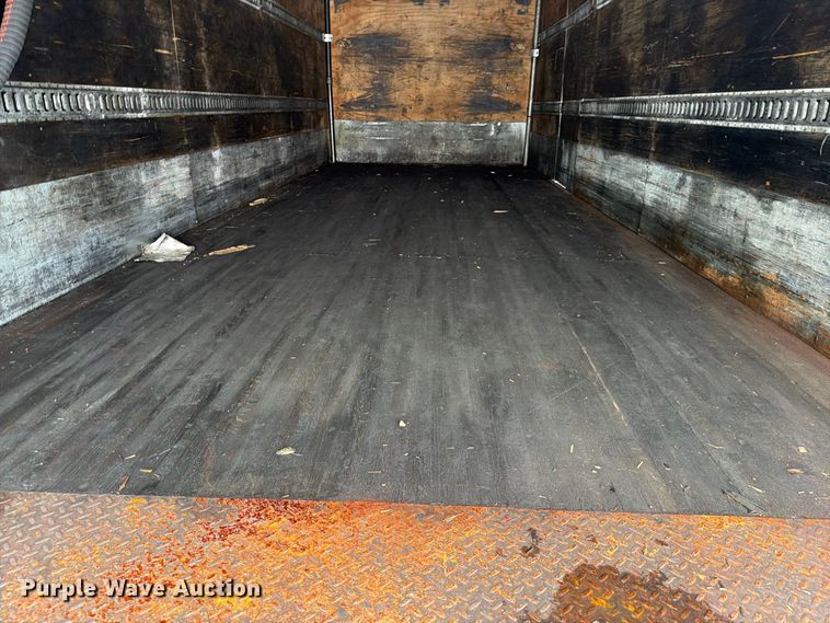 image for item DV7389 2010 Kenworth T370 box truck