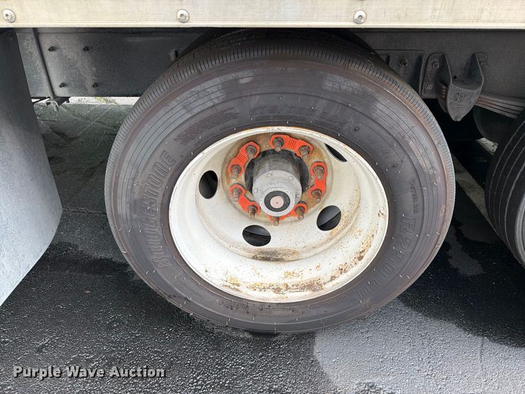 image for item DV7389 2010 Kenworth T370 box truck