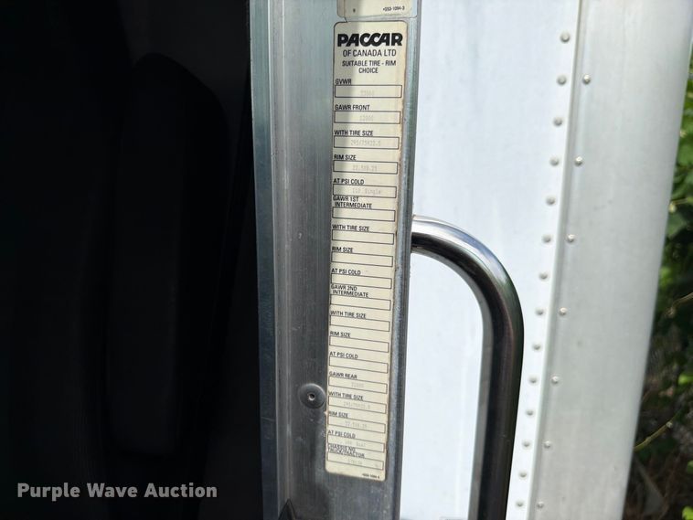 image for item DV7389 2010 Kenworth T370 box truck