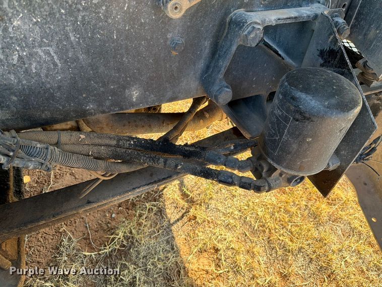 image for item DV8629 2001 Kenworth T800 semi truck