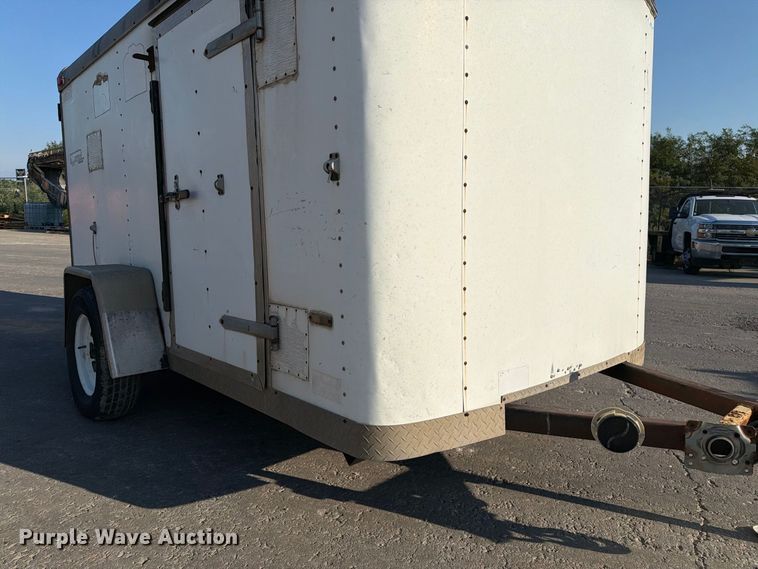 image for item DZ4688 1998 Doolittle enclosed cargo trailer