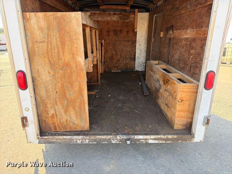 image for item DZ4688 1998 Doolittle enclosed cargo trailer