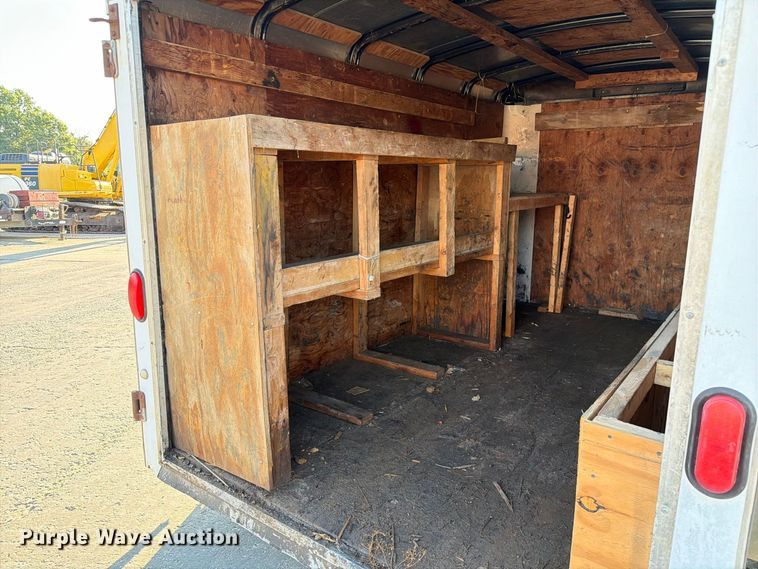 image for item DZ4688 1998 Doolittle enclosed cargo trailer