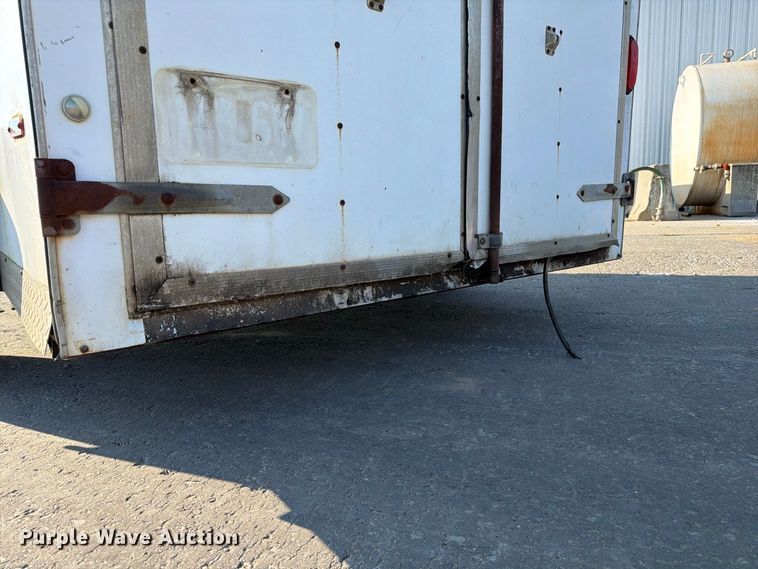 image for item DZ4688 1998 Doolittle enclosed cargo trailer
