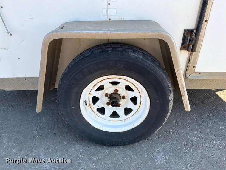 image for item DZ4688 1998 Doolittle enclosed cargo trailer