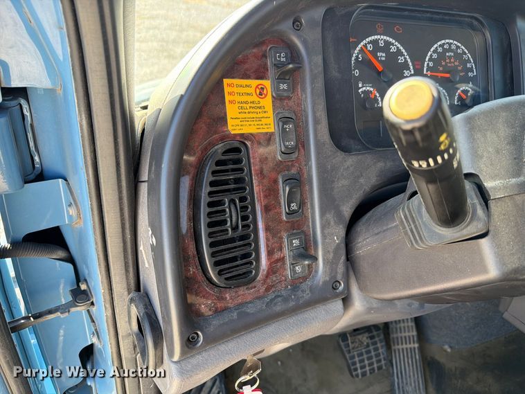 image for item DZ4714 2020 Freightliner S2G truck cab and chassis
