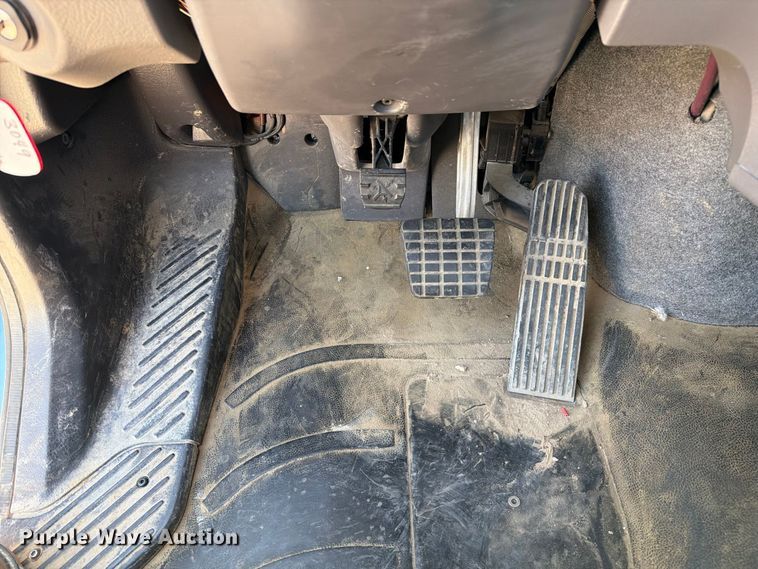 image for item DZ4714 2020 Freightliner S2G truck cab and chassis