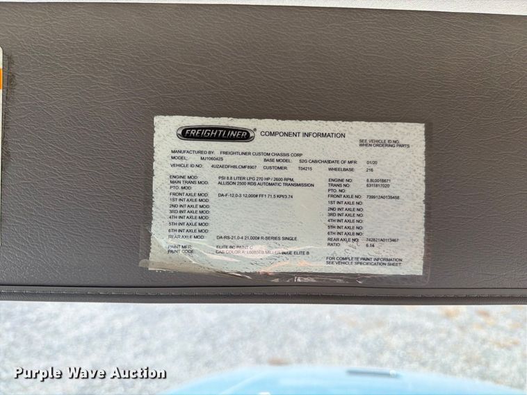 image for item DZ4714 2020 Freightliner S2G truck cab and chassis