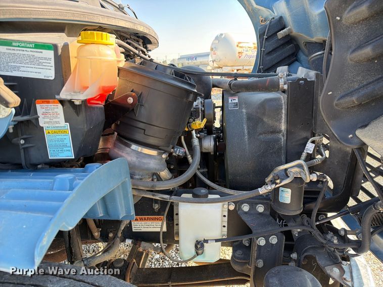 image for item DZ4714 2020 Freightliner S2G truck cab and chassis