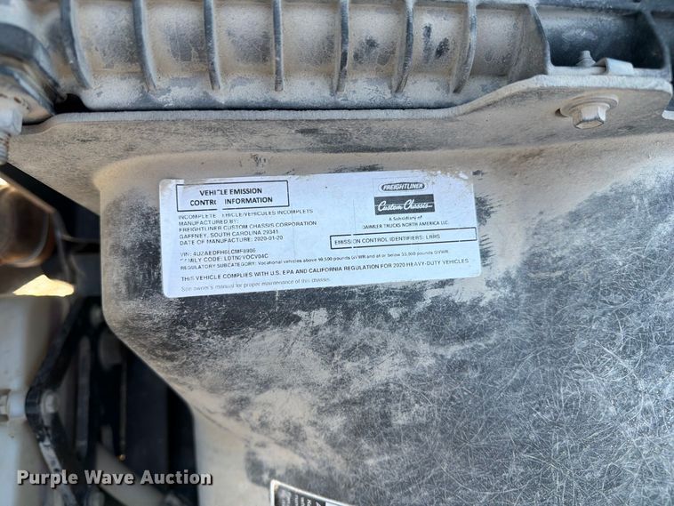 image for item DZ4716 2020 Freightliner S2G truck cab and chassis
