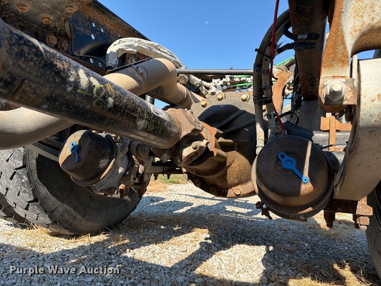 image for item DZ4716 2020 Freightliner S2G truck cab and chassis
