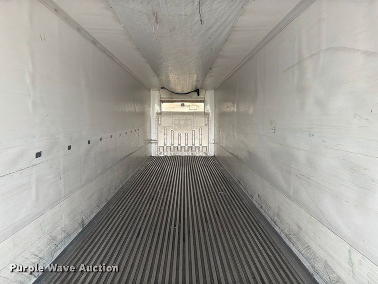 image for item DZ4769 2013 Wabash RFALHSA refrigerated van trailer